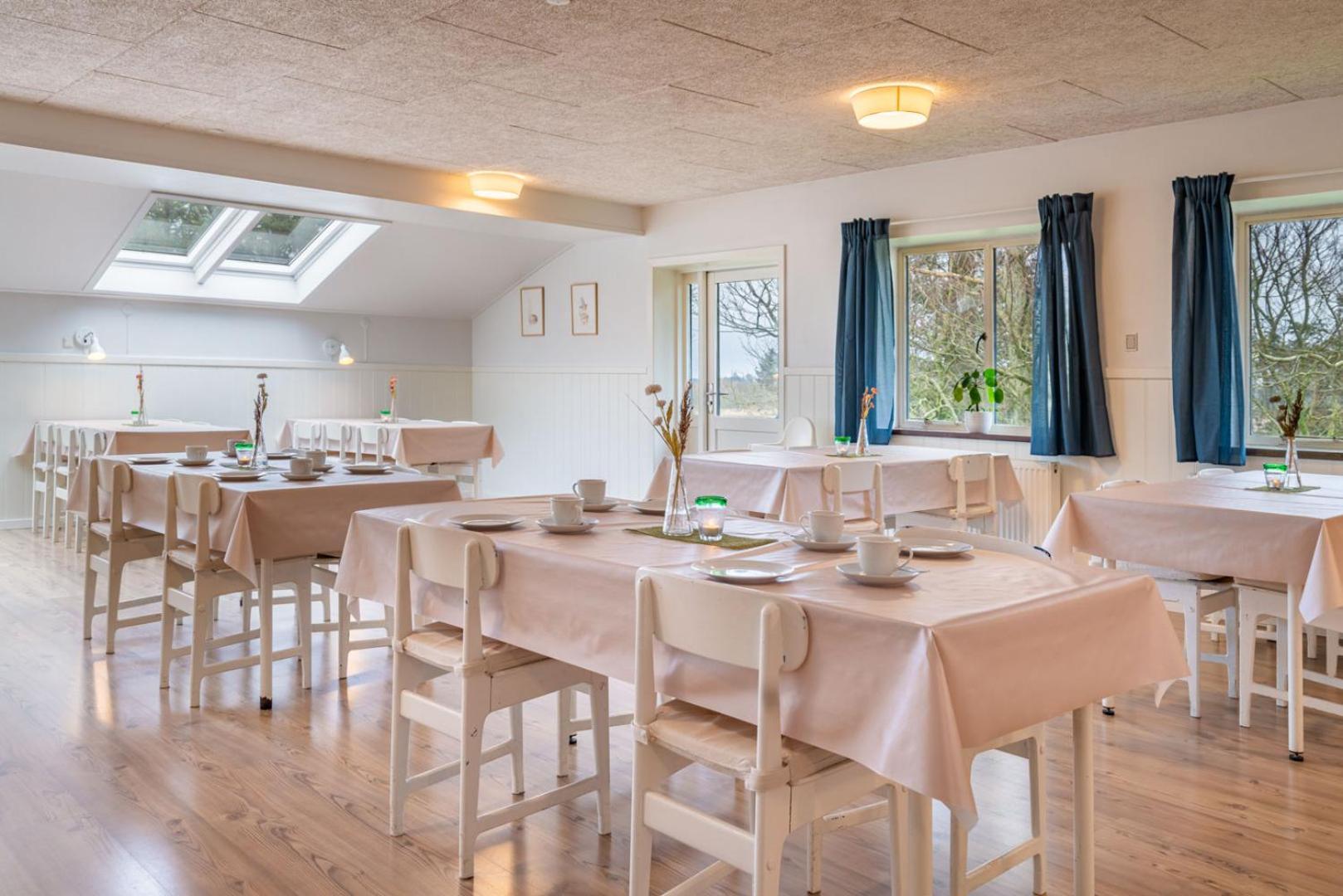 Lindvig Ferie - Danhostel Aparthotel Nymindegab